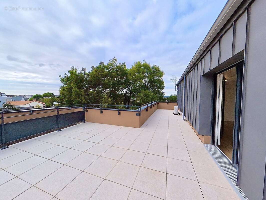 Appartement 99 m² à Saint-Herblain  - photo 6
