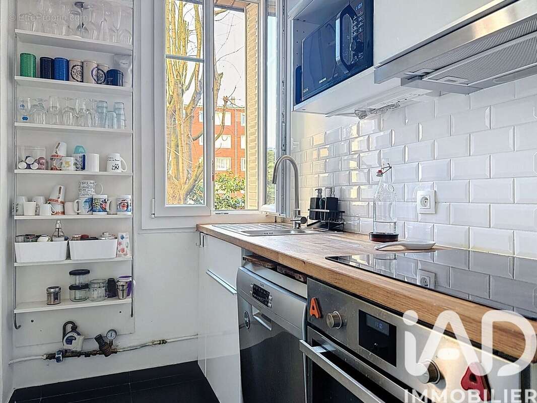 Photo 9 - Appartement à LA GARENNE-COLOMBES