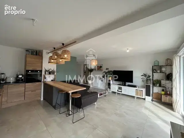 Appartement 5 pièces 90 m² à vendre à Vaulnaveys-Le-Bas (38410) - photo 3