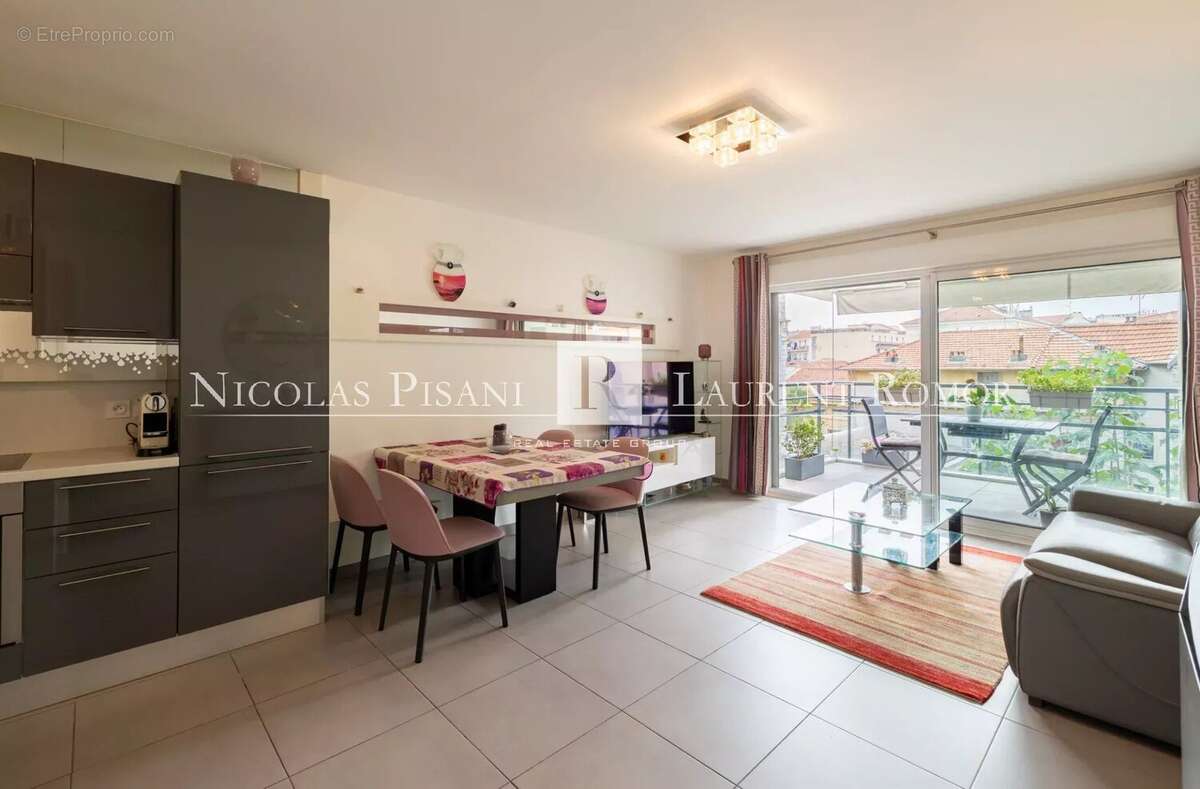 Appartement à NICE