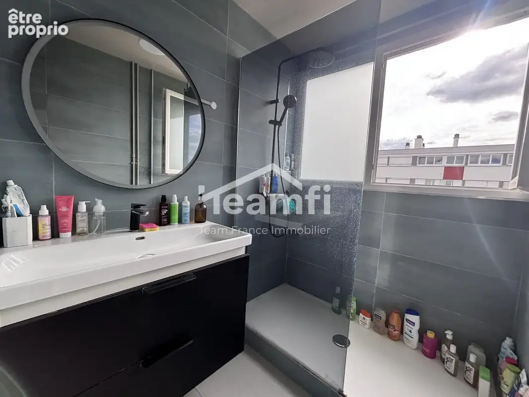 Appartement 4 pièces 75 m² à vendre à Fleury-Les-Aubrais (45400) - photo 9