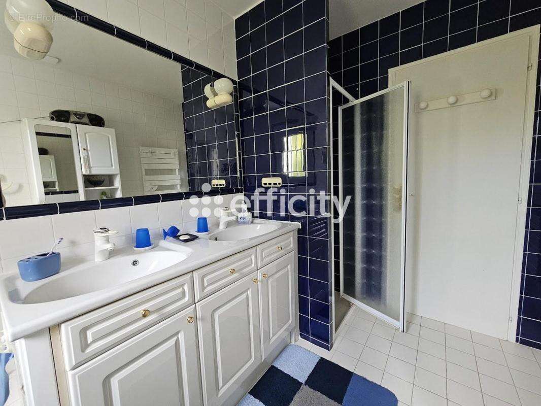 Maison à SAINTE-MARIE-DE-RE