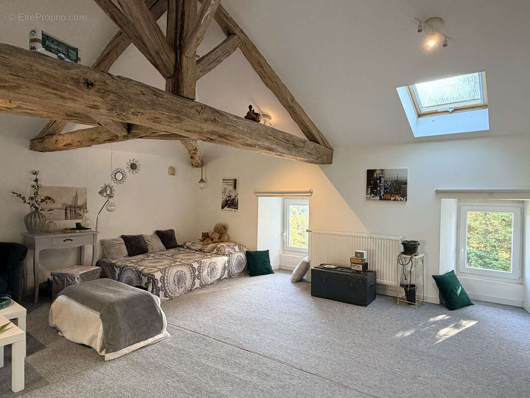 Maison à FOUQUEBRUNE