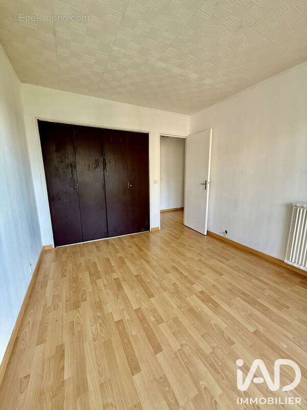 Appartement 79 m² à Sevran  - photo 4