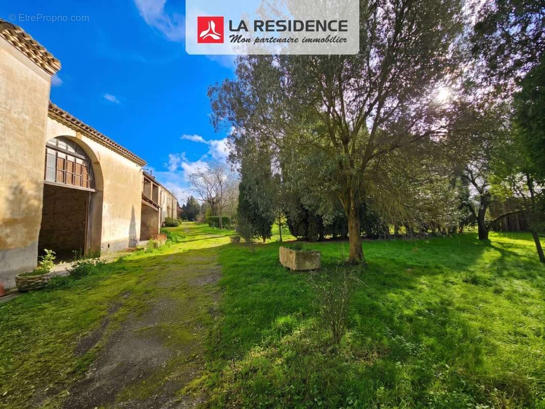 Maison 392 m² à Castelnaudary  - photo 8
