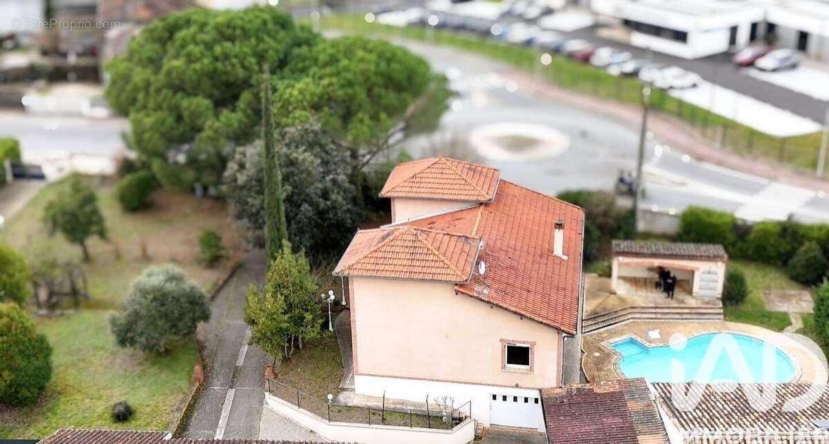 Photo 5 - Maison à BRESSOLS