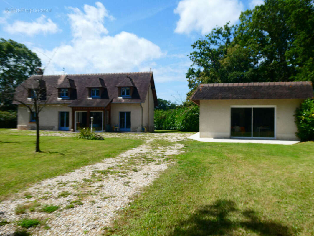 Maison à PONT-L&#039;EVEQUE