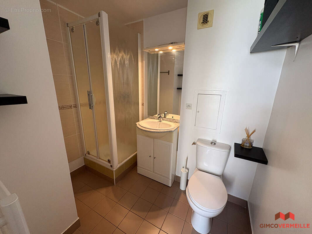 Appartement 28 m² à Versailles  - photo 9