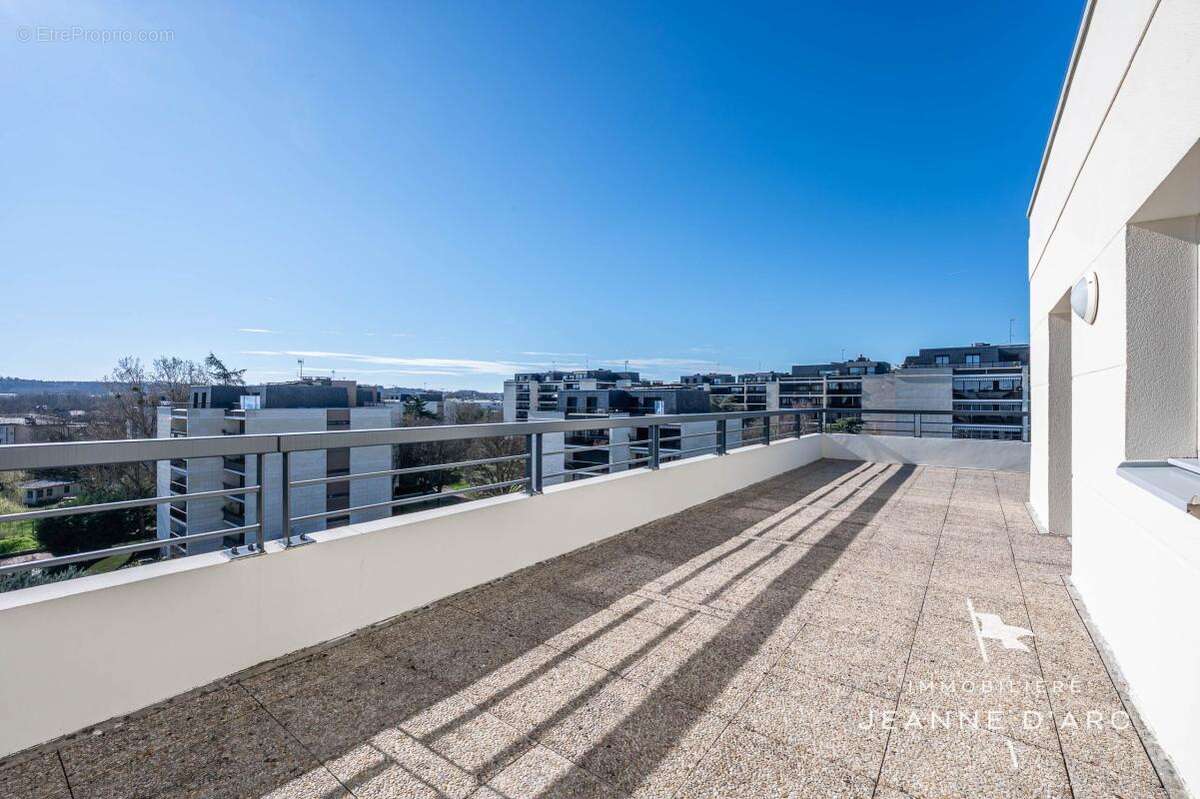 Appartement à VERSAILLES