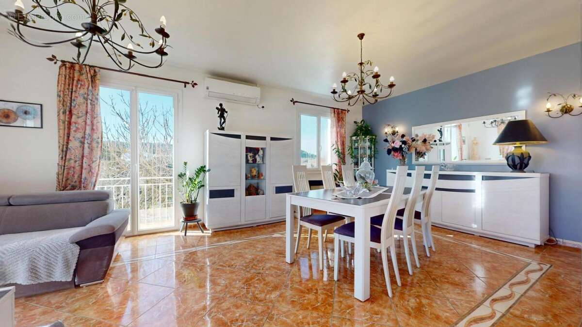 Exclusivite ! villegailhenc ! villa 4 faces sur 2300m² de terrain clos - photo 4