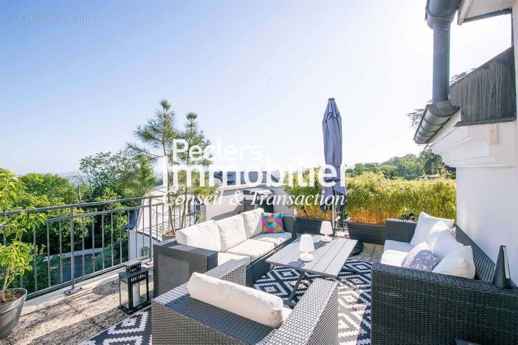 Appartement à BOUGIVAL