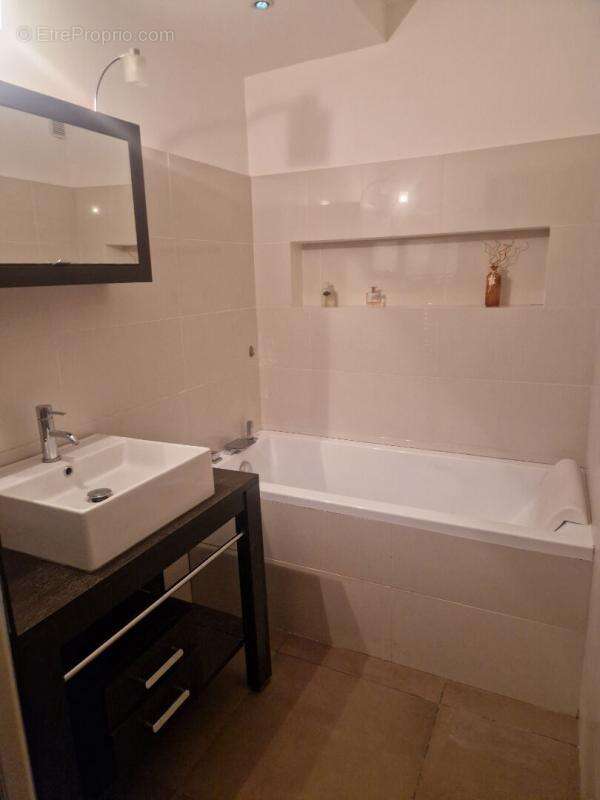 Hyères Olbius Riquier Appartement 58 m² traversant et lumineux - photo 9