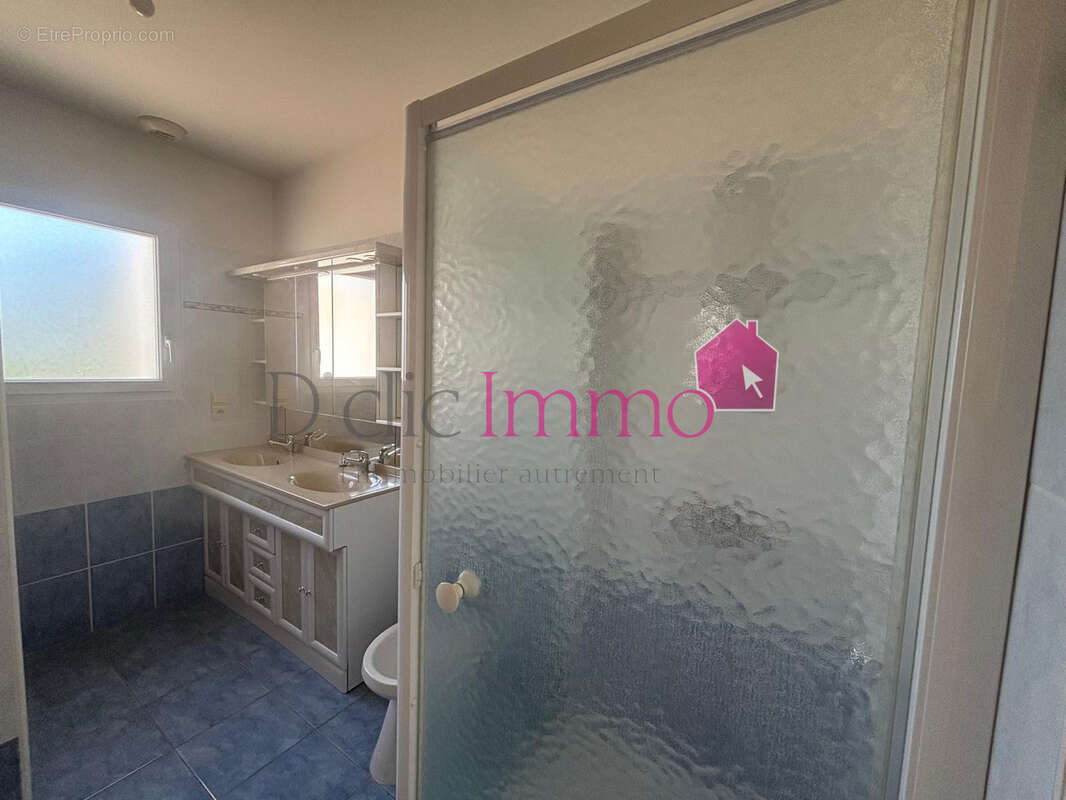 Soullans - centre ville - maison 2 chambres - 2 garages - photo 7