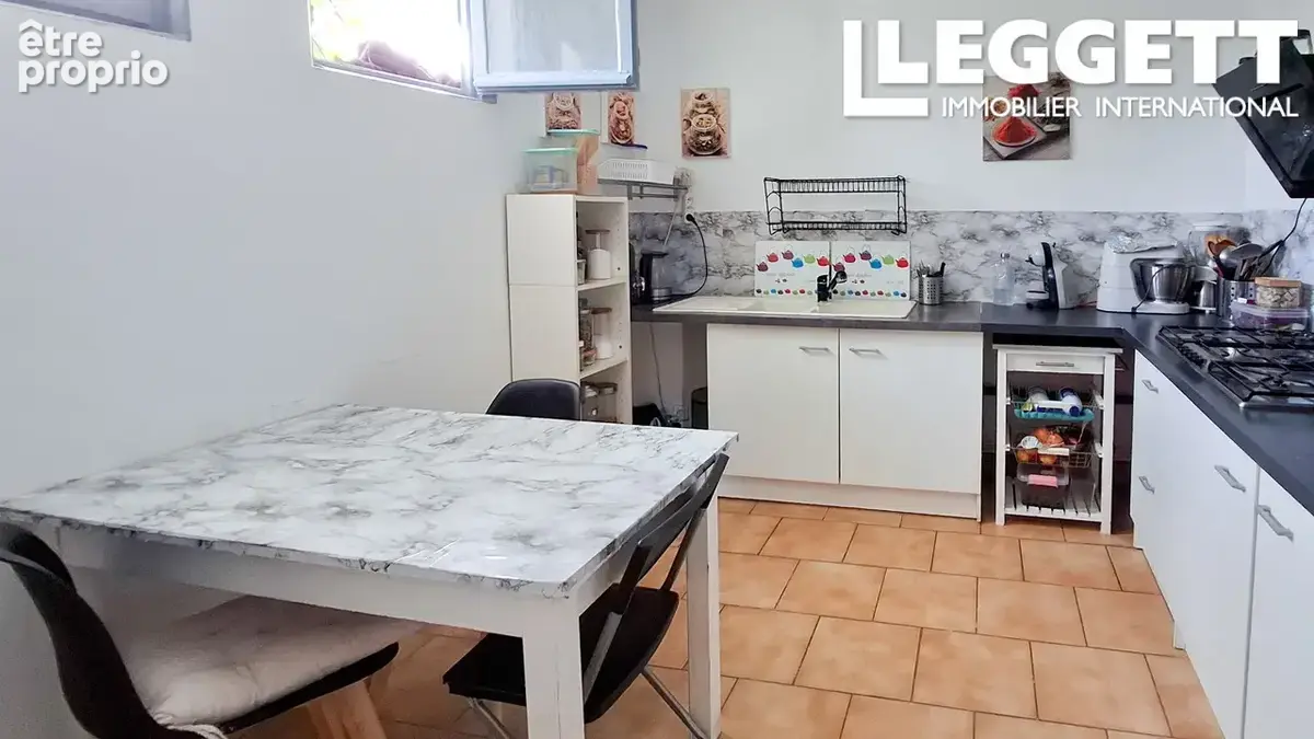 Maison familiale à Soyaux – Beaux volumes, garage, terrasse et jardin clos - photo 9