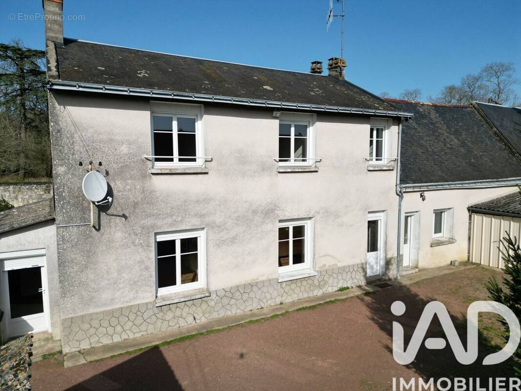Photo 1 - Maison à RESTIGNE