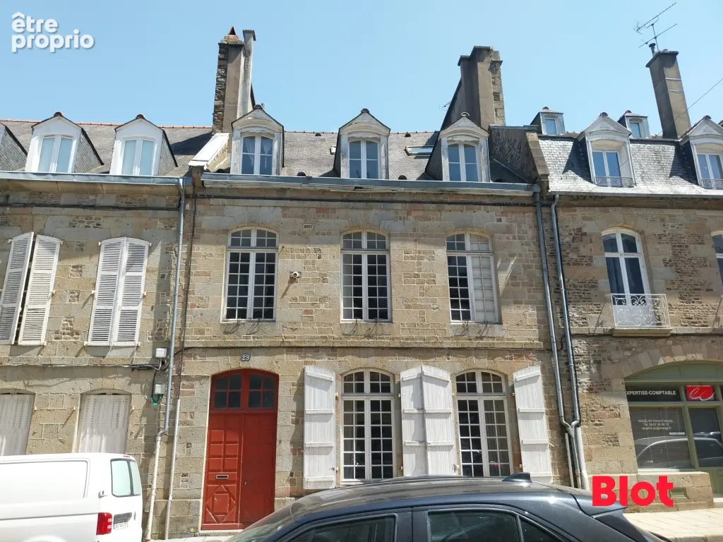 Photo Appartement à Fougeres au prix de 451 500€