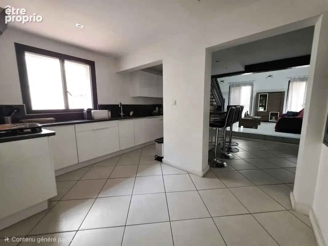 EXCLUSIVITÉ À Torreilles, maison de village avec Garage et exterieur - photo 5