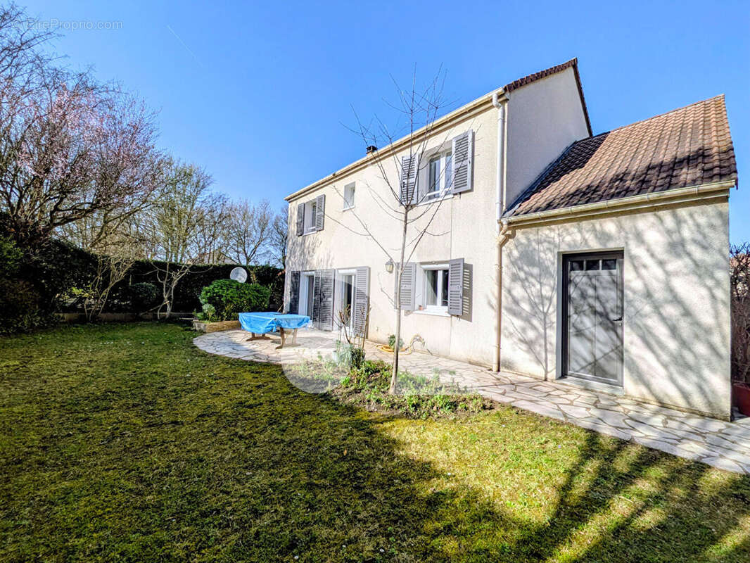 Maison à CORMEILLES-EN-PARISIS