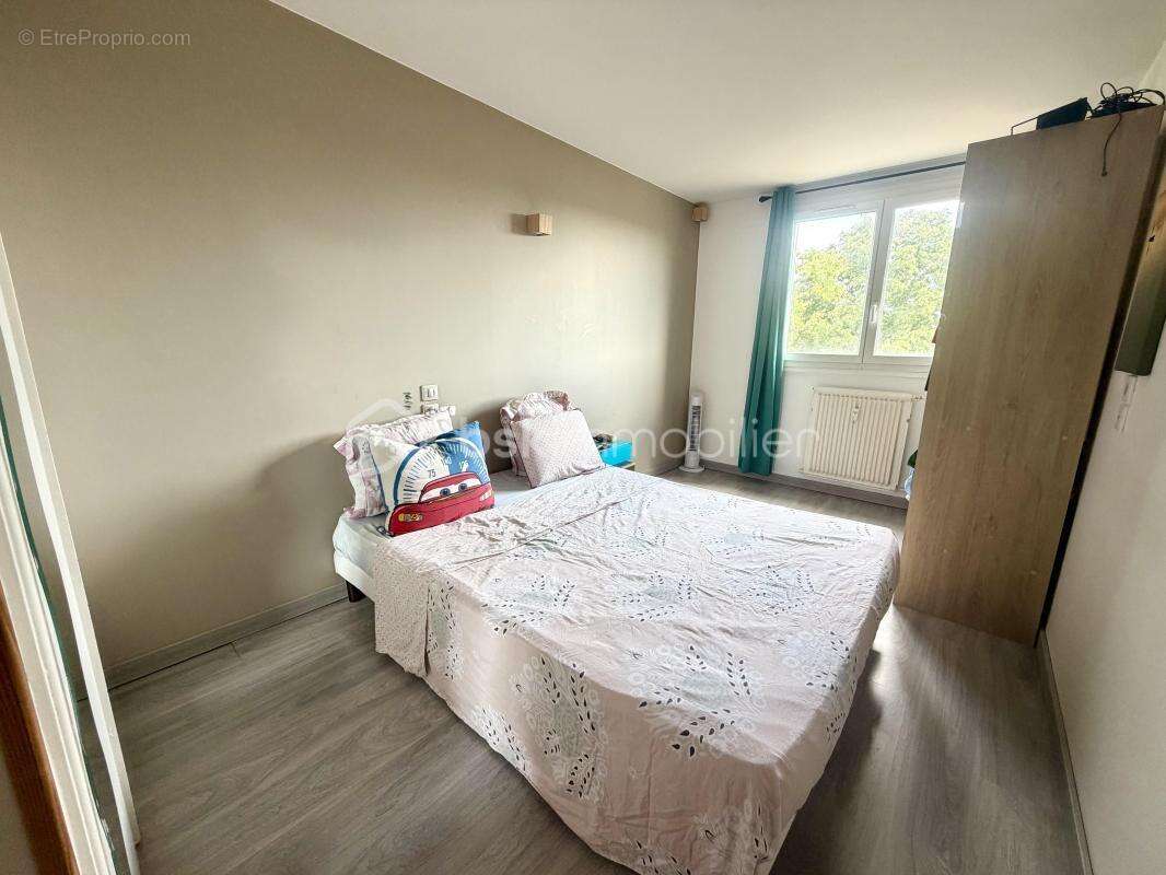 T3 de 57 m² – Résidence sécurisée à deux pas de la gare - photo 4