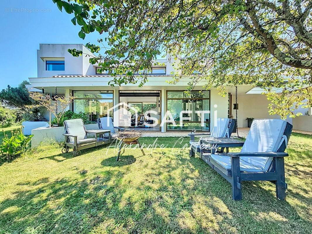 Photo 1 - Maison à LATRESNE