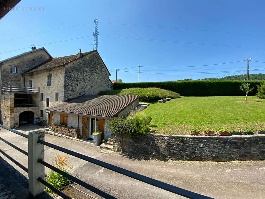 RARE sur Arbois : 2 maisons avec un ancien moulin - photo 6