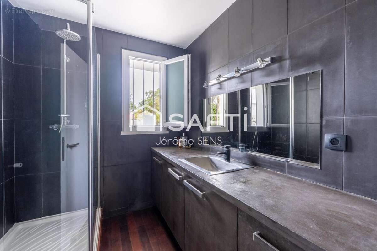 Photo 7 - Maison à VERNEUIL-SUR-SEINE