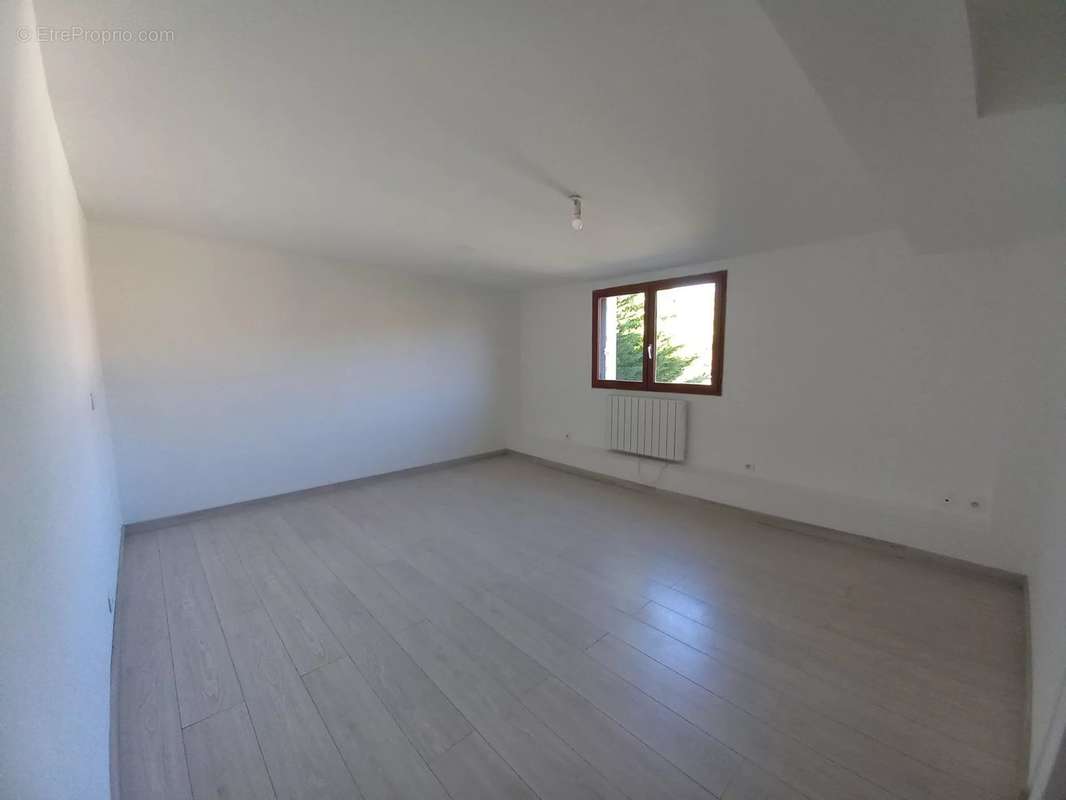 Appartement à BOIS-LE-ROI