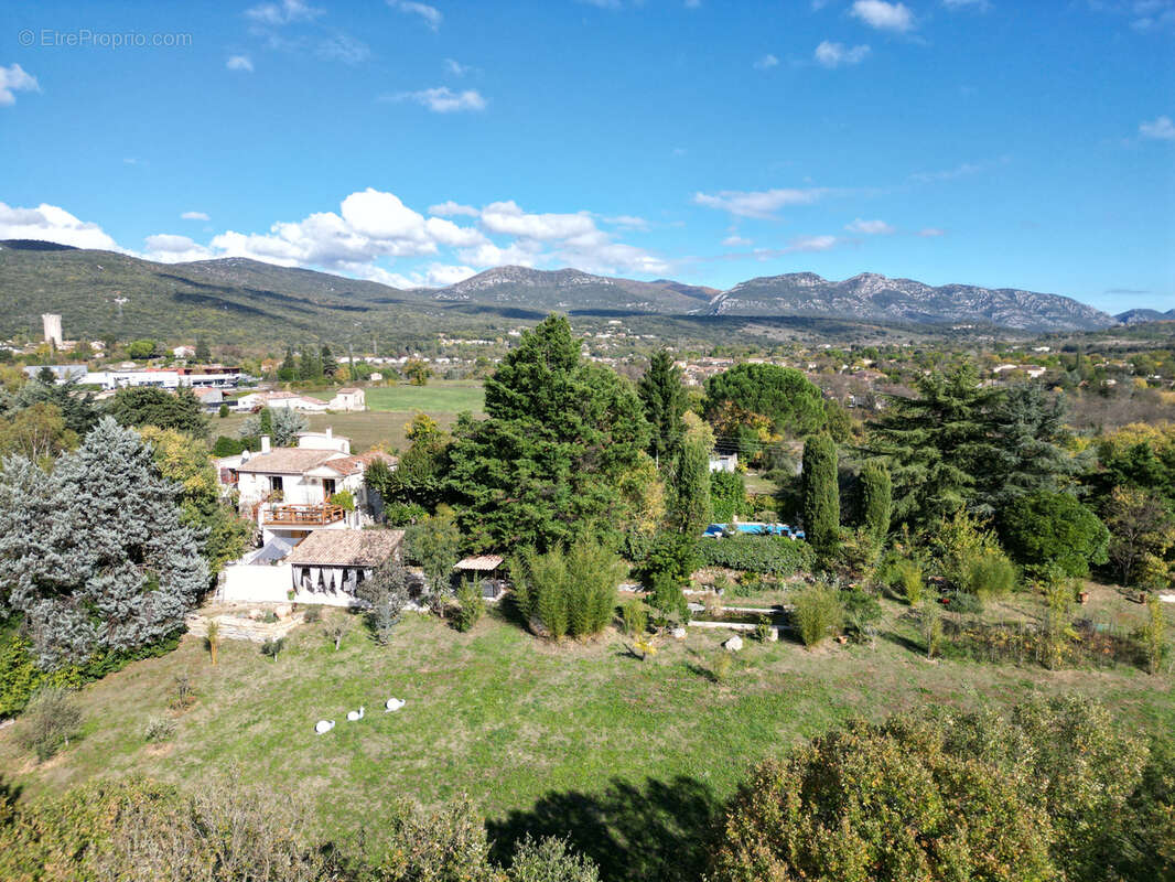Maison à LAROQUE