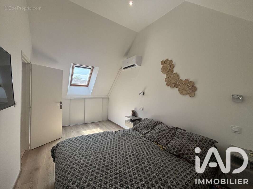 Maison 94 m² à Troyes  - photo 9