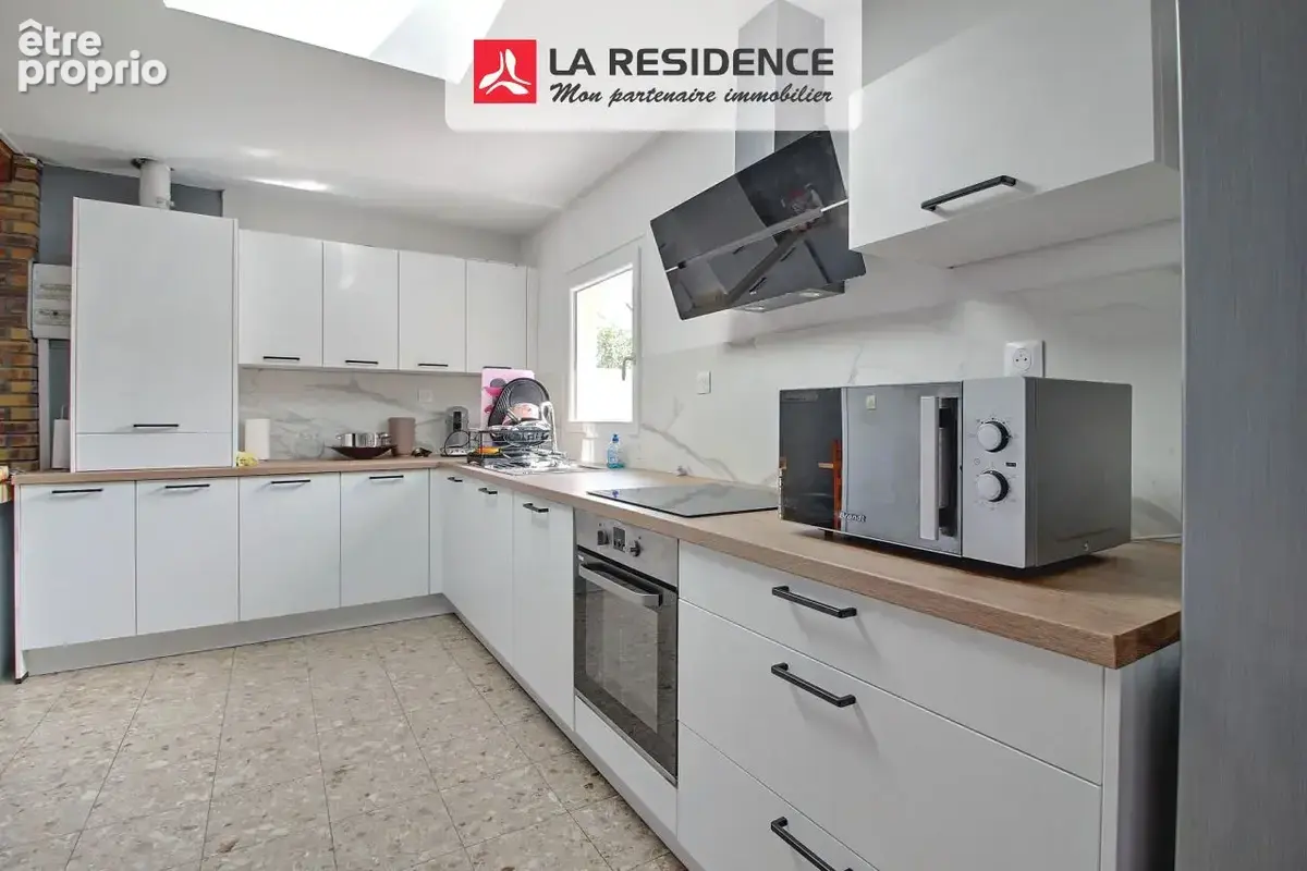 Maison 4 pièces 78 m² à vendre à Saint-Etienne-Du-Rouvray (76800) - photo 3