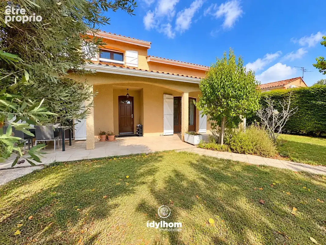 Maison T6 de 138 m2 avec jardin et double garage à Villeneuve-Tolosane - photo 1