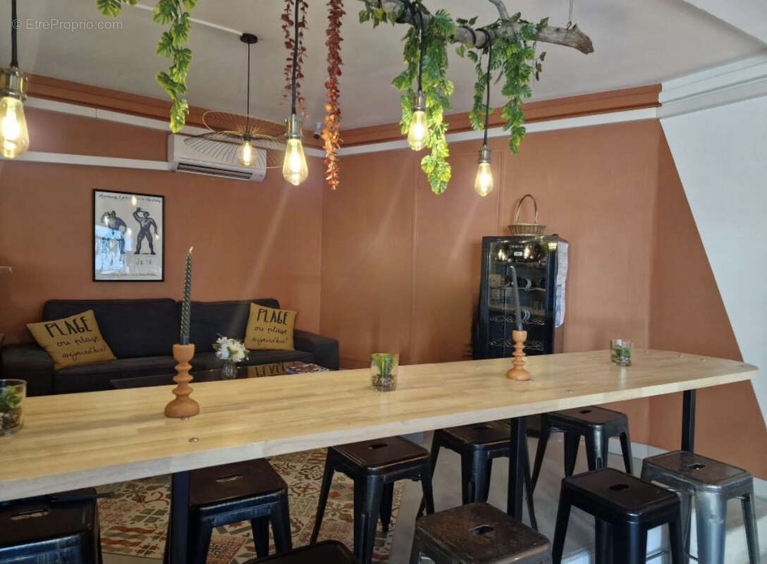 Commerce à VALRAS-PLAGE