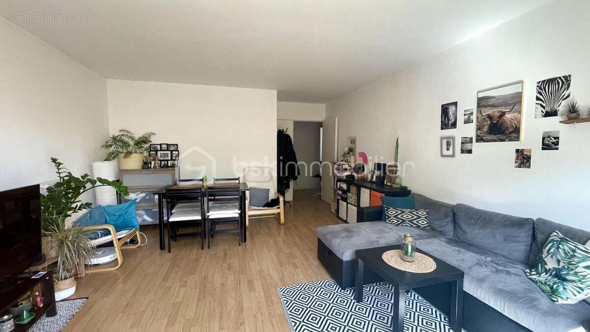 Appartement à MONTIGNY-LE-BRETONNEUX