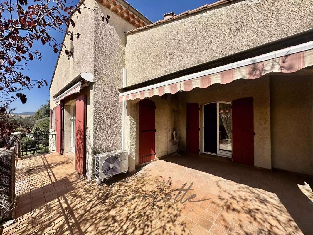 Maison à MONTELIMAR