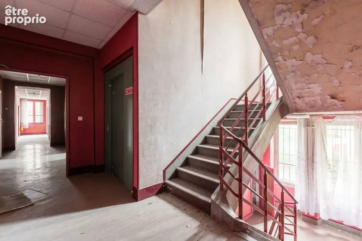 Dpt Aisne (02), à vendre SOISSONS immeuble environ 1000 m2 à découper - photo 18