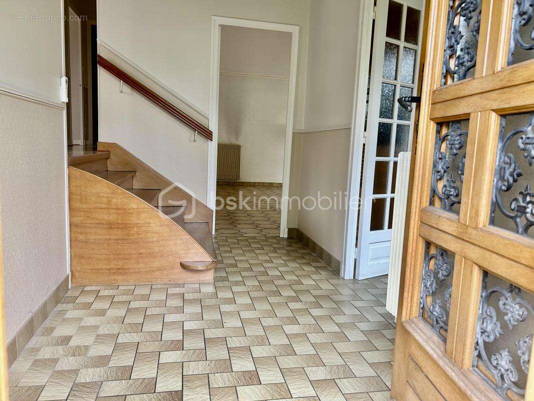 Maison à MORET-SUR-LOING