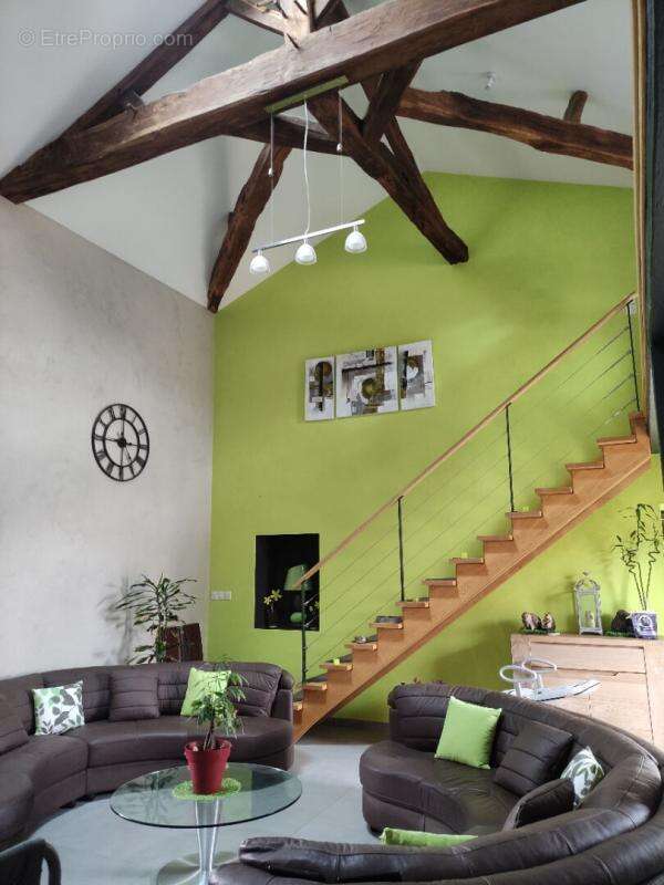 Maison à SAINT-MESMIN