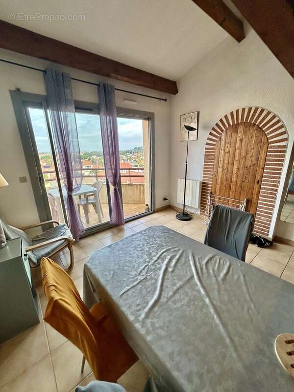 Appartement à VILLENEUVE-DE-LA-RAHO