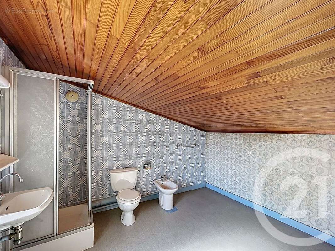 Appartement à MORNANT