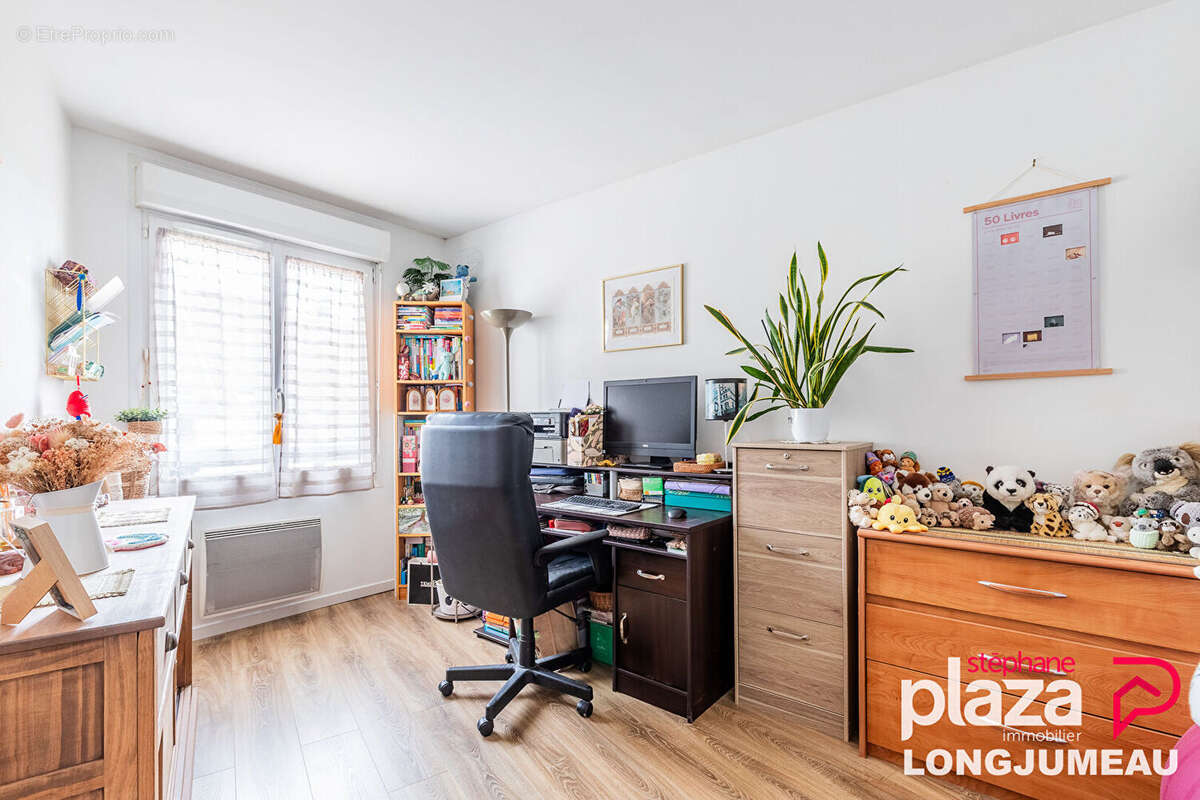 Appartement à LONGJUMEAU