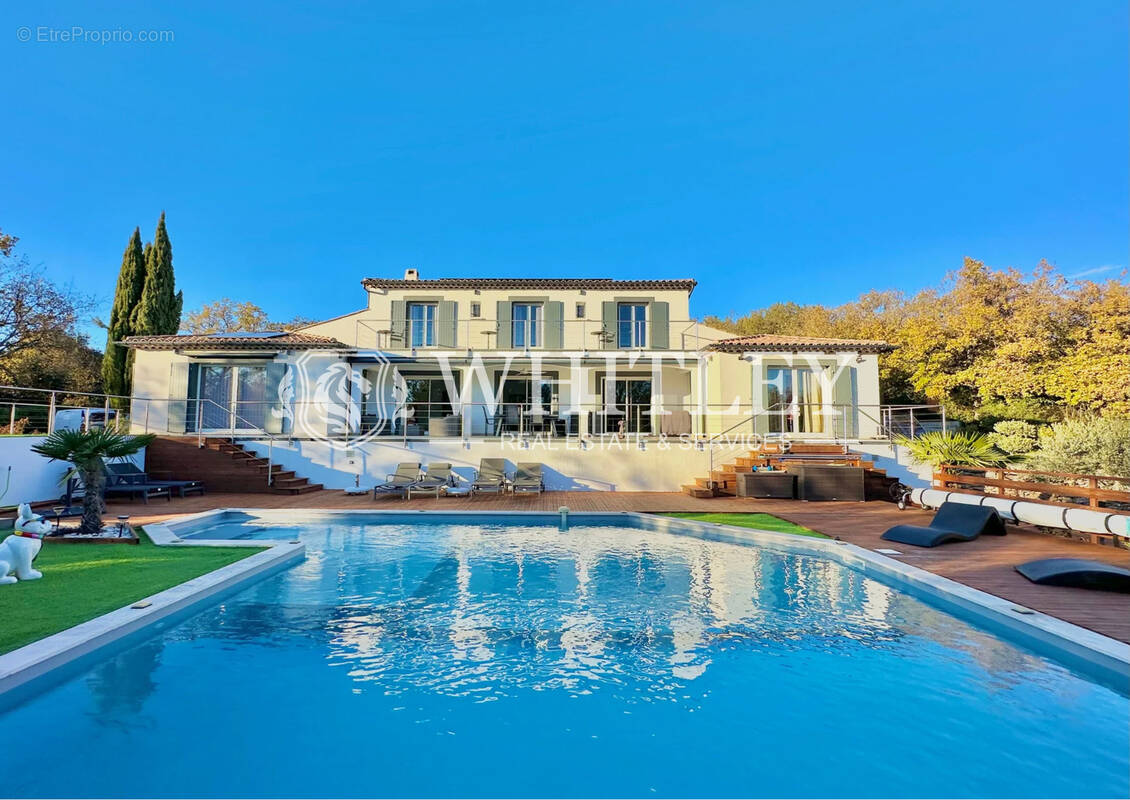 Maison à SAINT-MAXIMIN-LA-SAINTE-BAUME