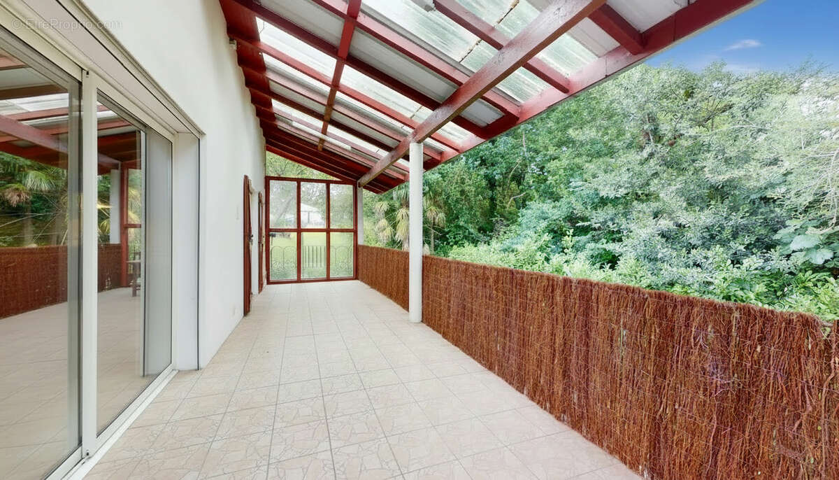 AINTZIRA Les volumes d'une maison, la simplicité d'un appartement - photo 5