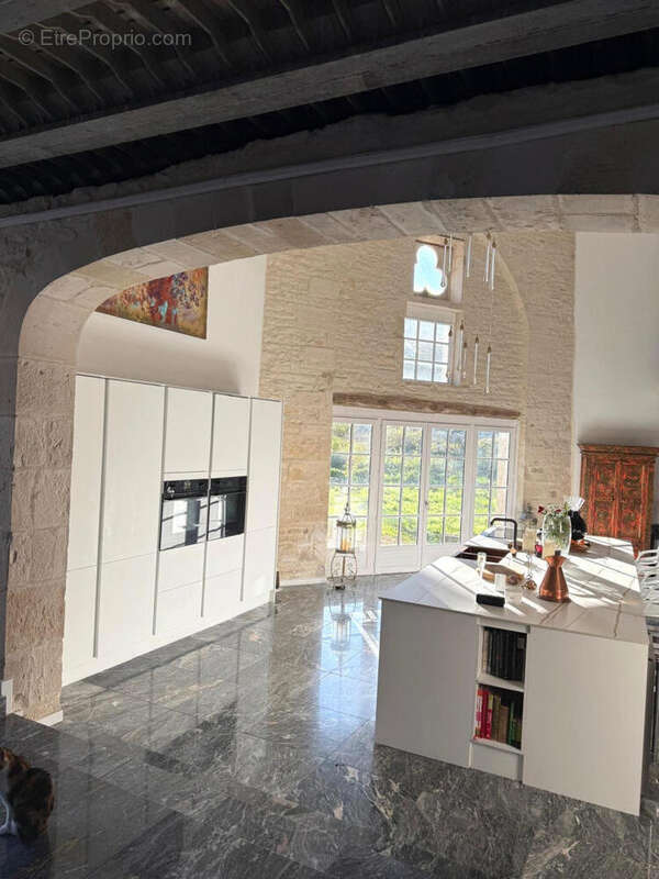 CUISINE - Maison à TUSSON