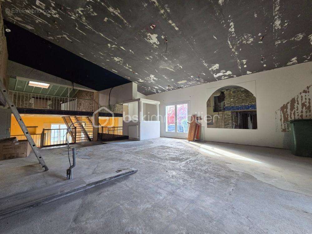 Maison à SAINT-LAURS