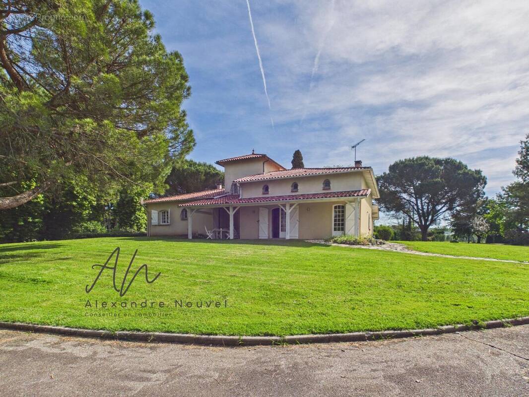 Photo 1 - Maison à LABASTIDE-SAINT-PIERRE
