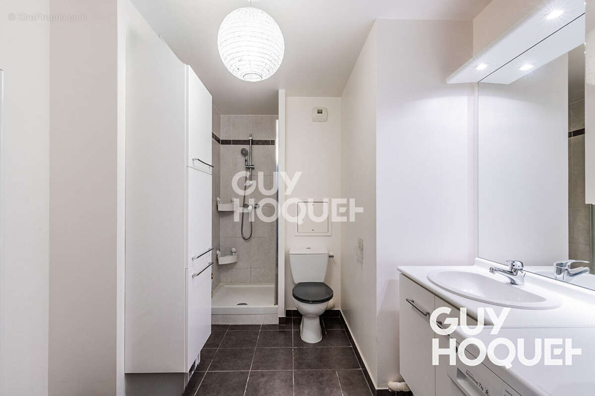 Appartement à ATHIS-MONS