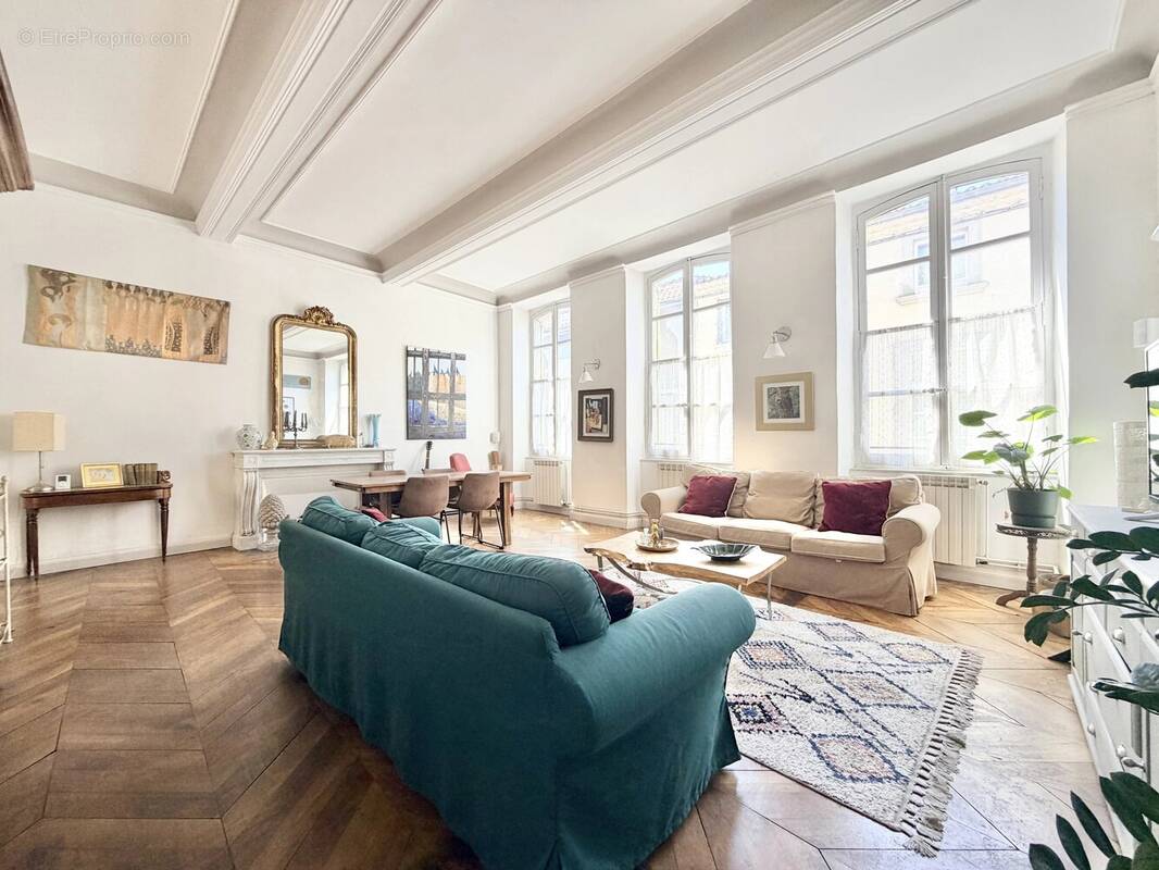 Appartement à CARCASSONNE