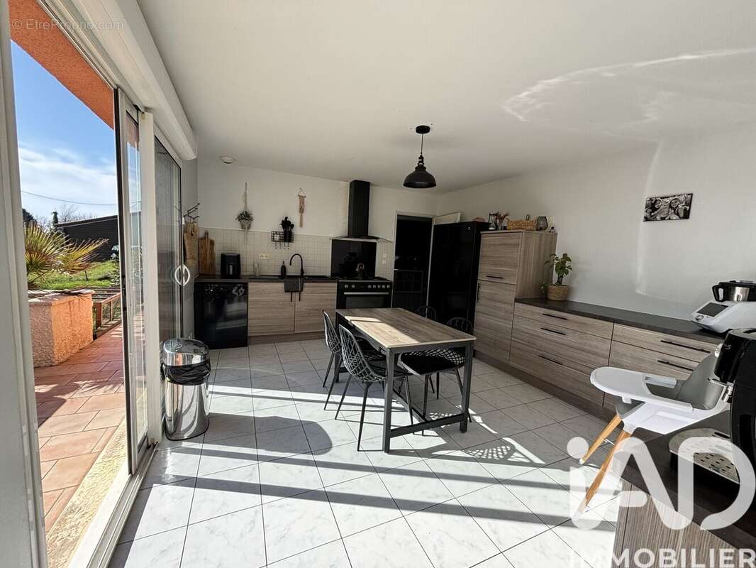 Photo 3 - Maison à THIVIERS