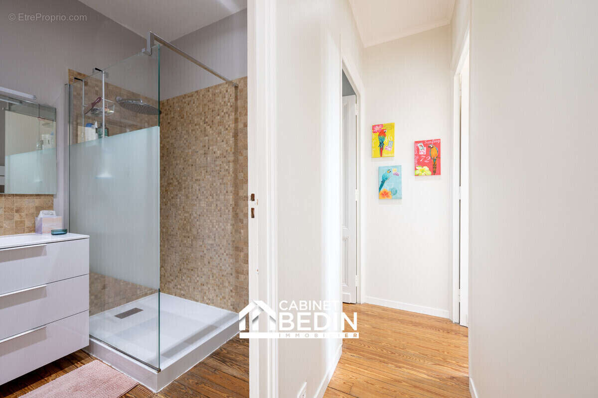 Appartement à BORDEAUX