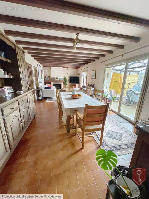 Maison à VALLEIRY